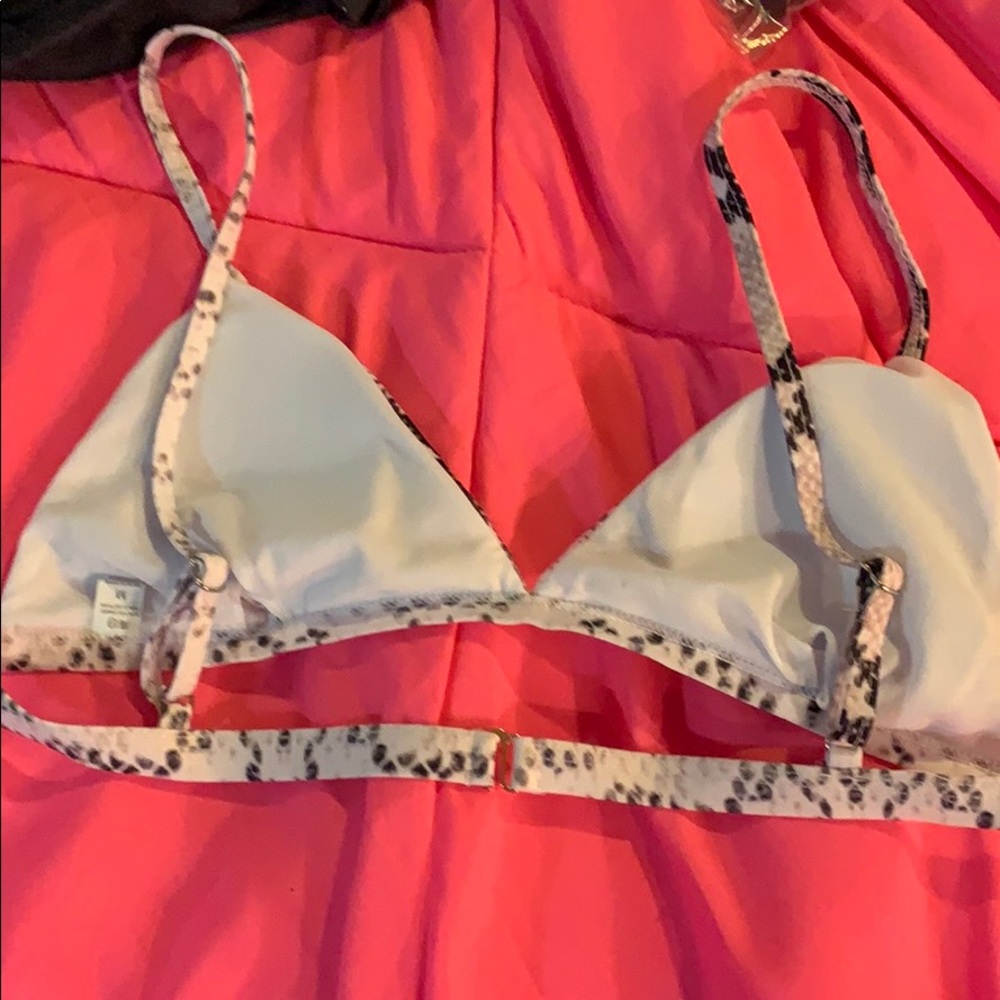 Bathing suit - Picture 4 of 5